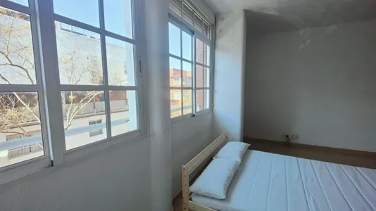 Rooms in Los Bermejales - photo 5