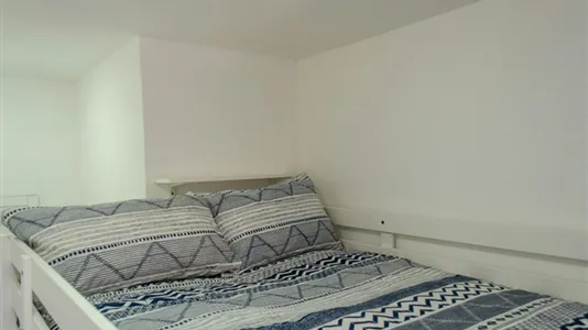 Rooms in Roma Municipio II – Parioli/Nomentano - photo 4