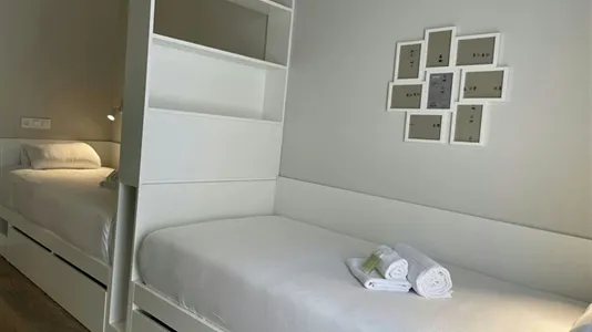Rooms in L'Hospitalet de Llobregat - photo 2