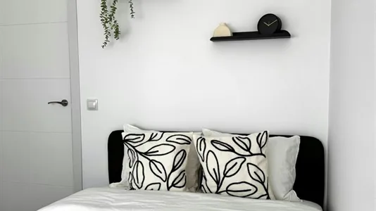 Rooms in Madrid Chamartín - photo 4