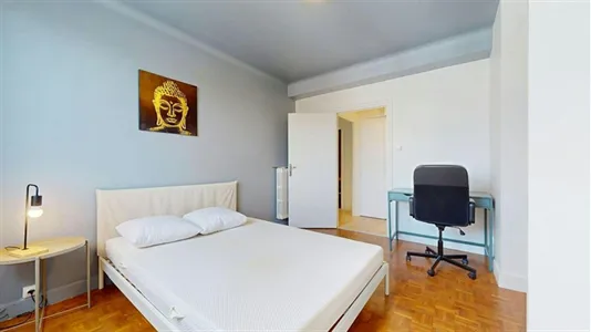 Rooms in Clermont-Ferrand - photo 4