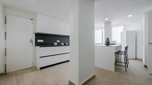 Rooms in Madrid Salamanca - photo 7