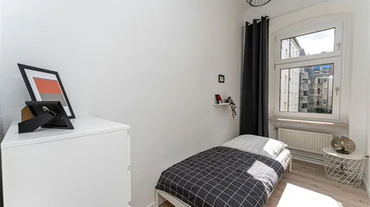 Rooms in Location is not specified - photo 1