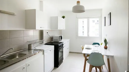 Rooms in Grenoble - photo 5