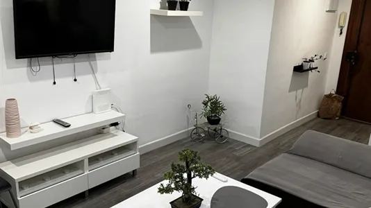 Rooms in Málaga - photo 9