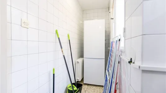 Rooms in Granada - photo 9