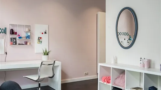 Rooms in Brussels Sint-Gillis - photo 4