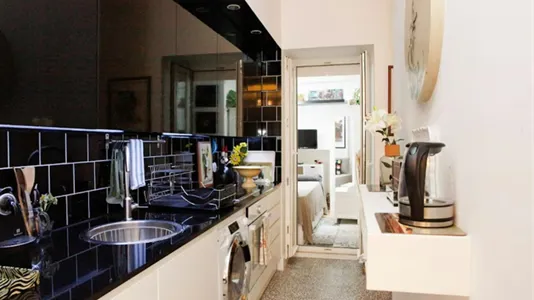 Apartments in Location is not specified - photo 6