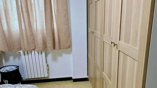 Rooms in Zaragoza - photo 4