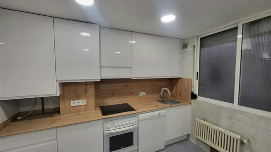 Rooms in Zaragoza - photo 10