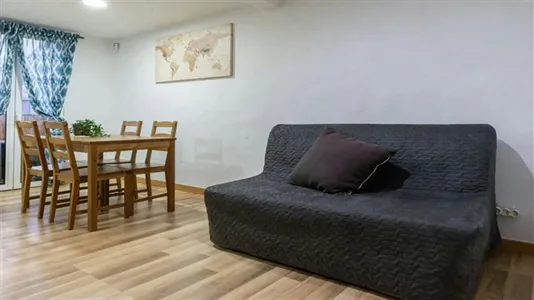 Apartments in Barcelona Ciutat Vella - photo 4