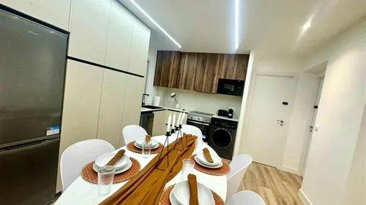 Rooms in Madrid Retiro - photo 9