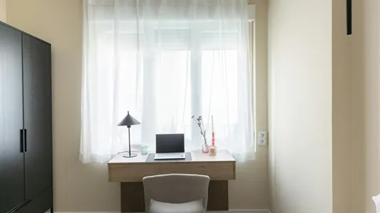 Rooms in Madrid Chamberí - photo 8