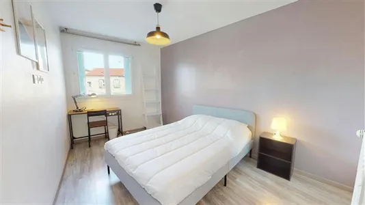 Apartments in Clermont-Ferrand - photo 8