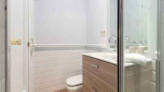 Rooms in Madrid Centro - photo 2