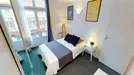 Room for rent, Lille, Hauts-de-France, &lt;span class=&quot;blurred street&quot; onclick=&quot;ProcessAdRequest(8878701)&quot;&gt;&lt;span class=&quot;hint&quot;&gt;See streetname&lt;/span&gt;[xxxxxxxxxxxxx]&lt;/span&gt;