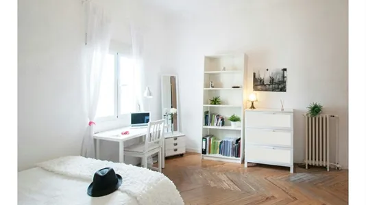 Rooms in Madrid Centro - photo 5