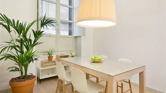 Apartments in Barcelona Ciutat Vella - photo 6