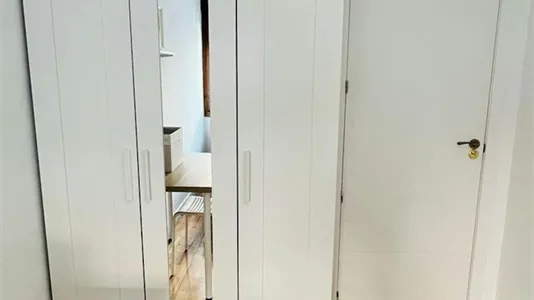 Rooms in Madrid Salamanca - photo 10