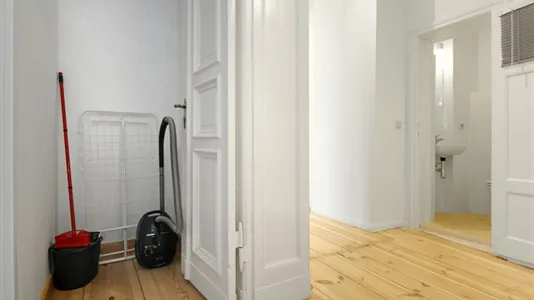 Rooms in Berlin Mitte - photo 8