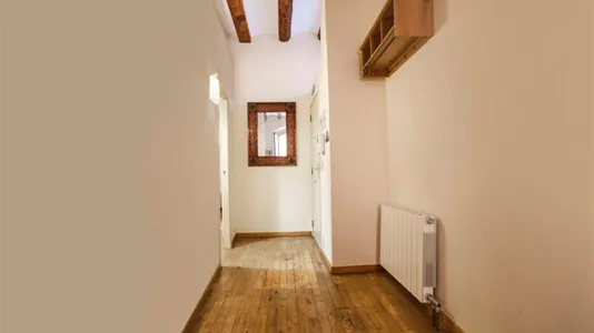 Apartments in Barcelona Ciutat Vella - photo 6