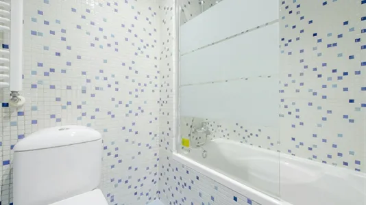 Rooms in Madrid Tetuán - photo 10