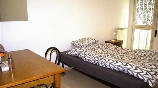 Rooms in Roma Municipio IX – EUR - photo 2
