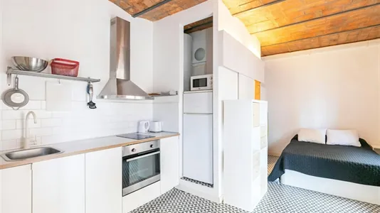 Apartments in Barcelona Ciutat Vella - photo 8
