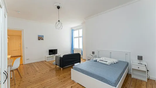 Apartments in Berlin Pankow - photo 4