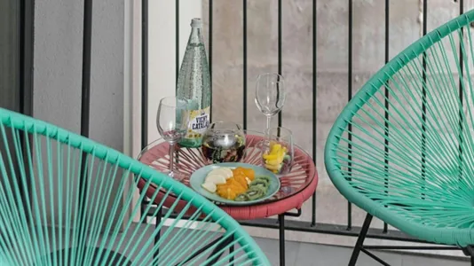 Rooms in Barcelona Ciutat Vella - photo 5