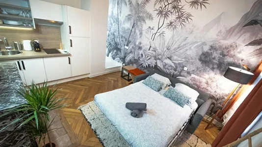 Apartments in Lyon - photo 4