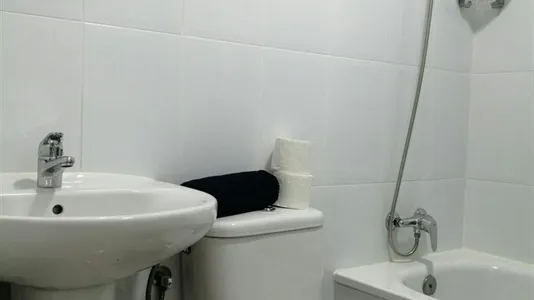 Rooms in Barcelona Sant Martí - photo 8