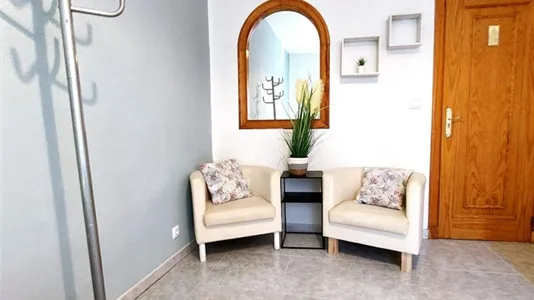 Rooms in Madrid Salamanca - photo 9