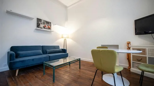 Apartments in Boulogne-Billancourt - photo 1