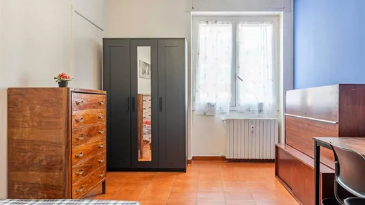 Rooms in Milano Zona 4 - Vittoria, Forlanini - photo 2