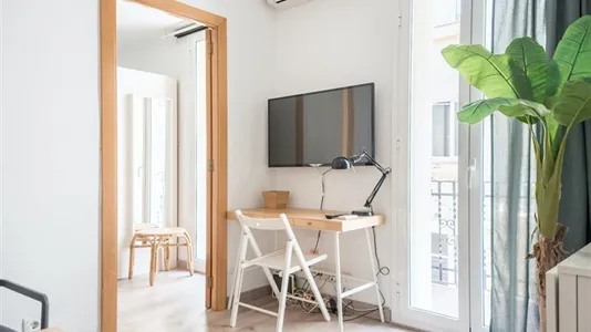 Apartments in Barcelona Ciutat Vella - photo 7