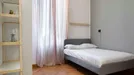 Room for rent, Milano Zona 1 - Centro storico, Milan, &lt;span class=&quot;blurred street&quot; onclick=&quot;ProcessAdRequest(12973300)&quot;&gt;&lt;span class=&quot;hint&quot;&gt;See streetname&lt;/span&gt;[xxxxxxxxxxxxx]&lt;/span&gt;