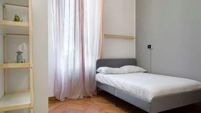 Room for rent in Milano Zona 1 - Centro storico, Milan