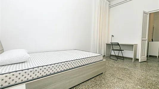 Rooms in Genoa - photo 5