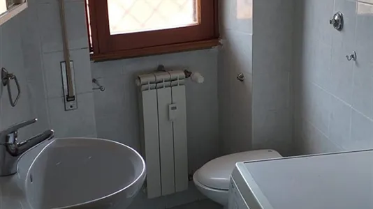 Rooms in Roma Municipio XI – Arvalia/Portuense - photo 10