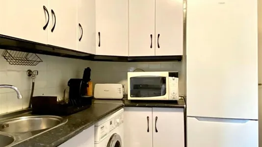 Rooms in Madrid Tetuán - photo 10