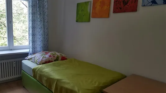 Rooms in Berlin Friedrichshain-Kreuzberg - photo 8