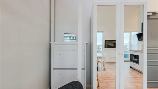 Apartments in Location is not specified - photo 6