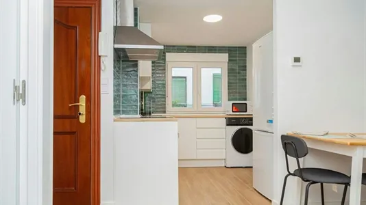 Rooms in Zaragoza - photo 7