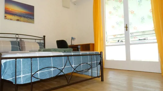 Rooms in Athens Agios Nikolaos - photo 1