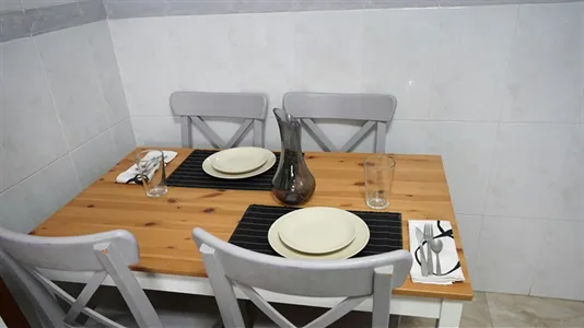 Rooms in Madrid Centro - photo 9