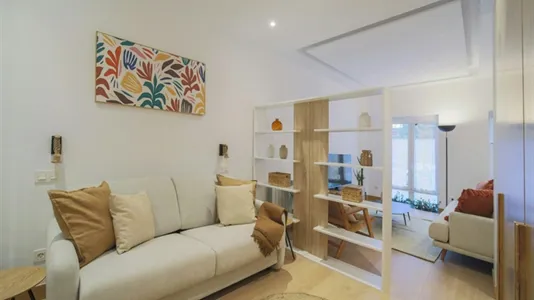 Apartments in Madrid Chamberí - photo 6