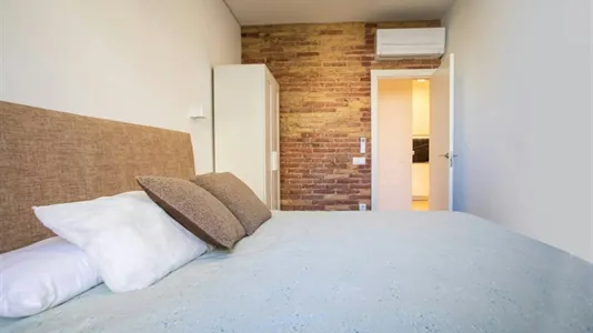 Apartments in Barcelona Eixample - photo 9