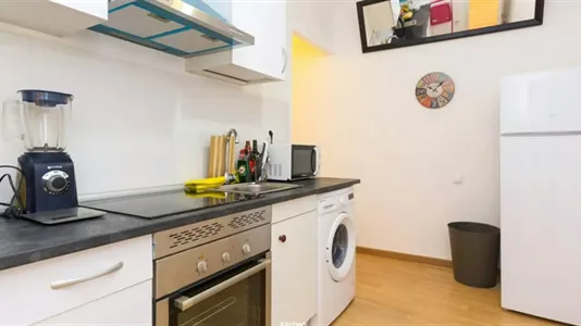 Rooms in Madrid Centro - photo 6