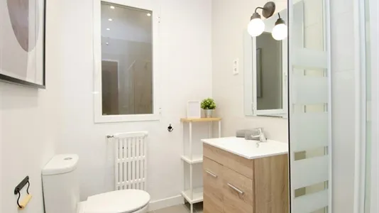 Rooms in Madrid Salamanca - photo 7